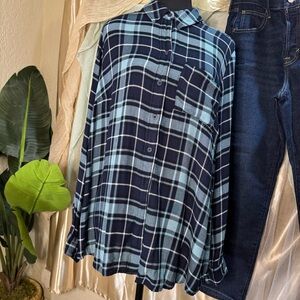 Lane Bryant Navy and Light Blue Plaid Shirt (size 14/16)